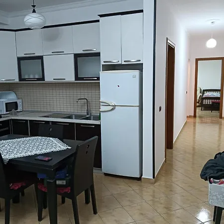Elio Apartment